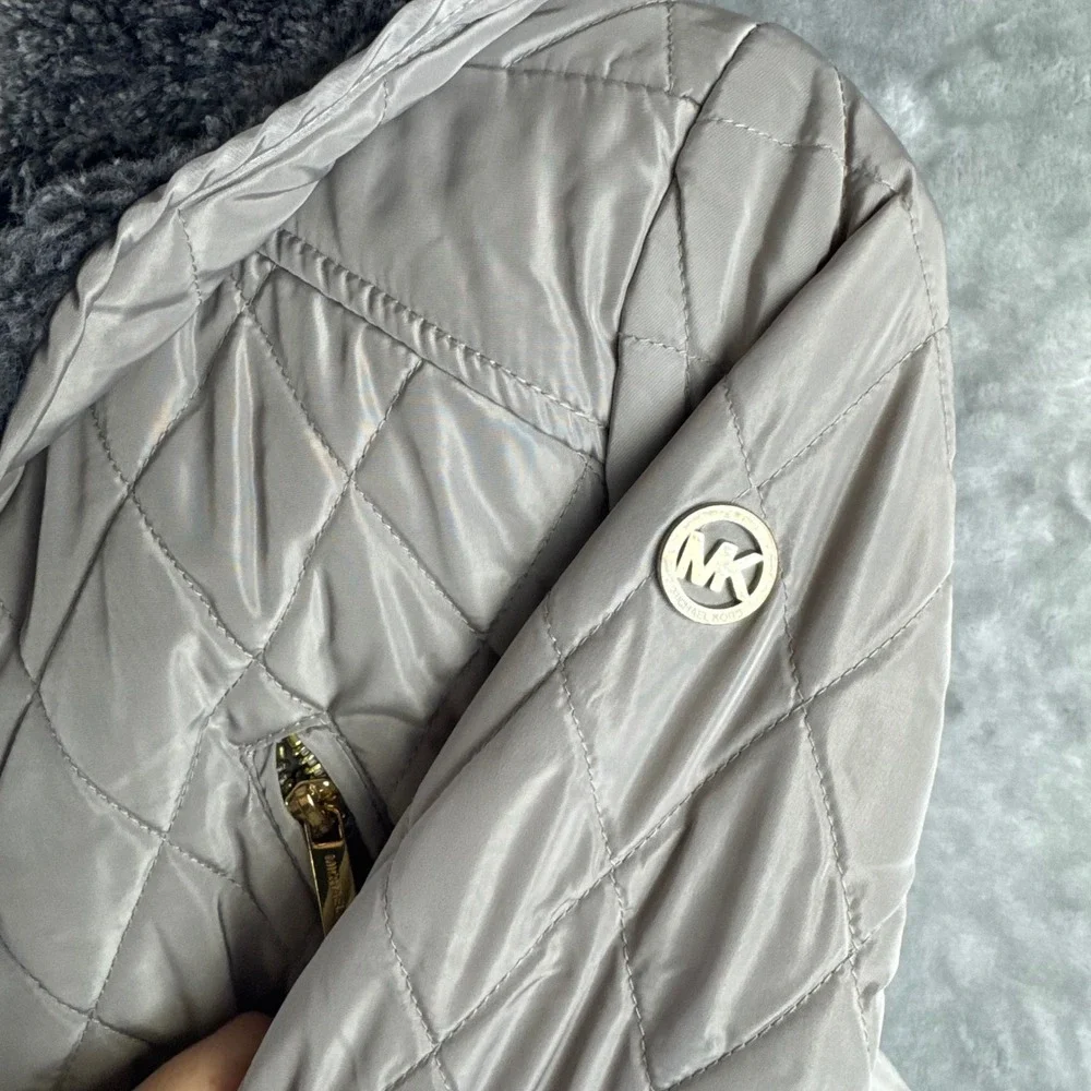 Michael Kors Quilted Parka Women Medium Taupe Faux Fur Hood Jacket (P)